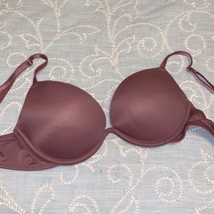 Victorias secret pink push up bra